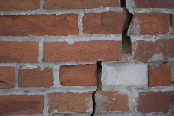 House Tuckpointing in Costa Mesa