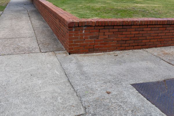 Brick Retaining Wall Repair in Costa Mesa